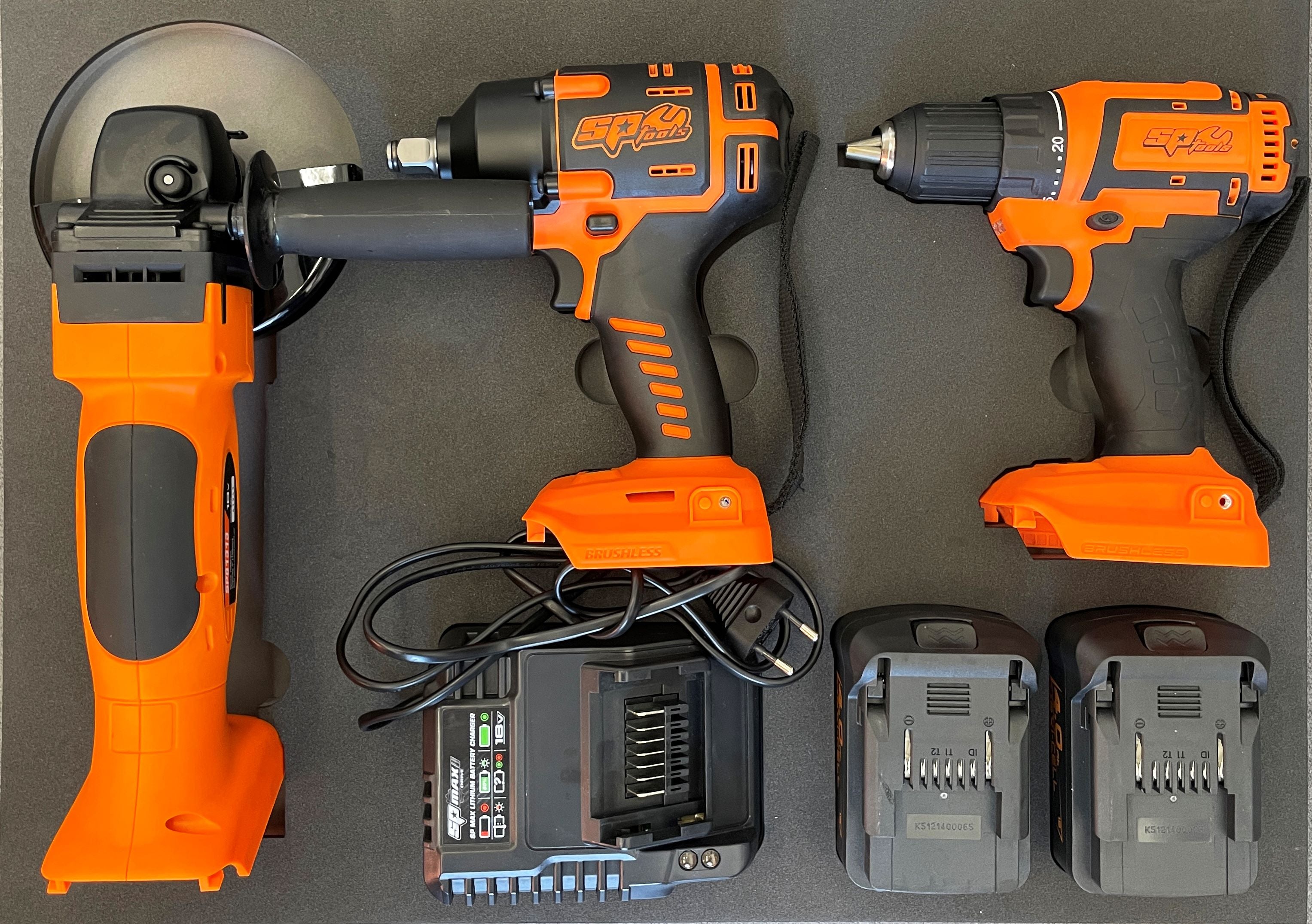 Module d'outils sur mousse - Outils éléctroportatifs (M) - pour servantes et mobiliers d'atelier SP Tools - 6 pièces | SP Tools