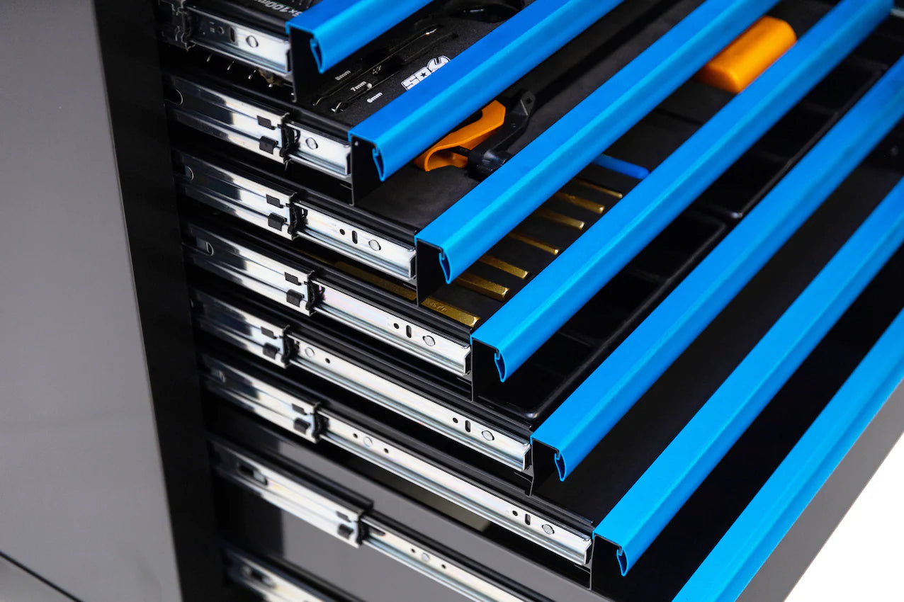Servante MOTOS XL 14 tiroirs dont 9 équipés de 363 outils CUSTOM SERIES Bleue | SP Tools