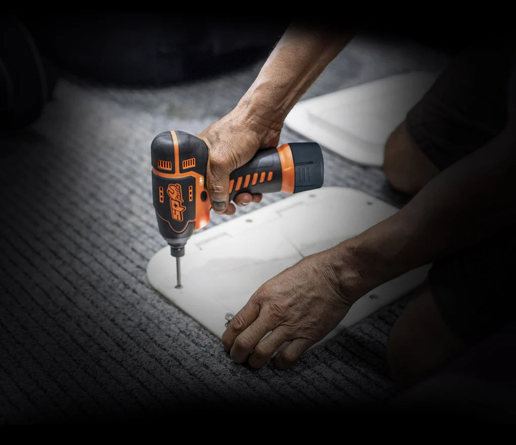 Visseuse à chocs 1/4'' avec embout 12V 2.5 Ah - 90 Nm, 2200 Rpm | SP Tools