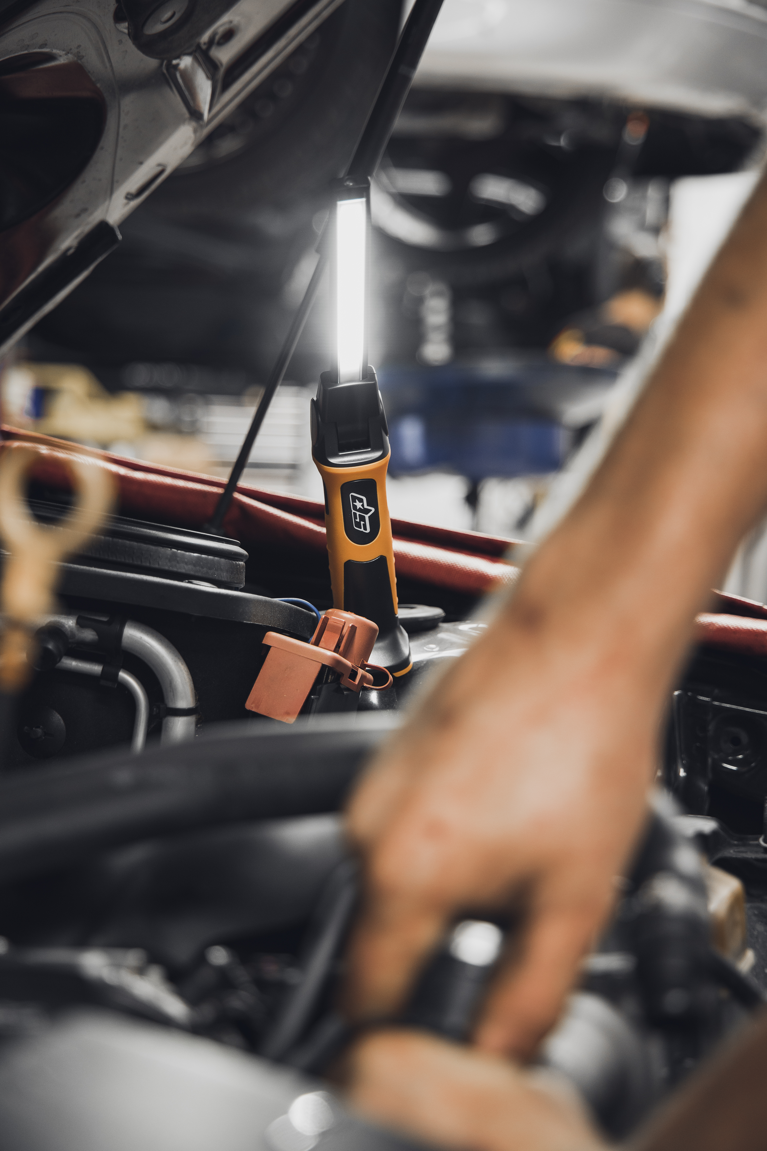 Baladeuse Finger LED COB rechargeable 1000 Lumens | SP Tools | SP81446