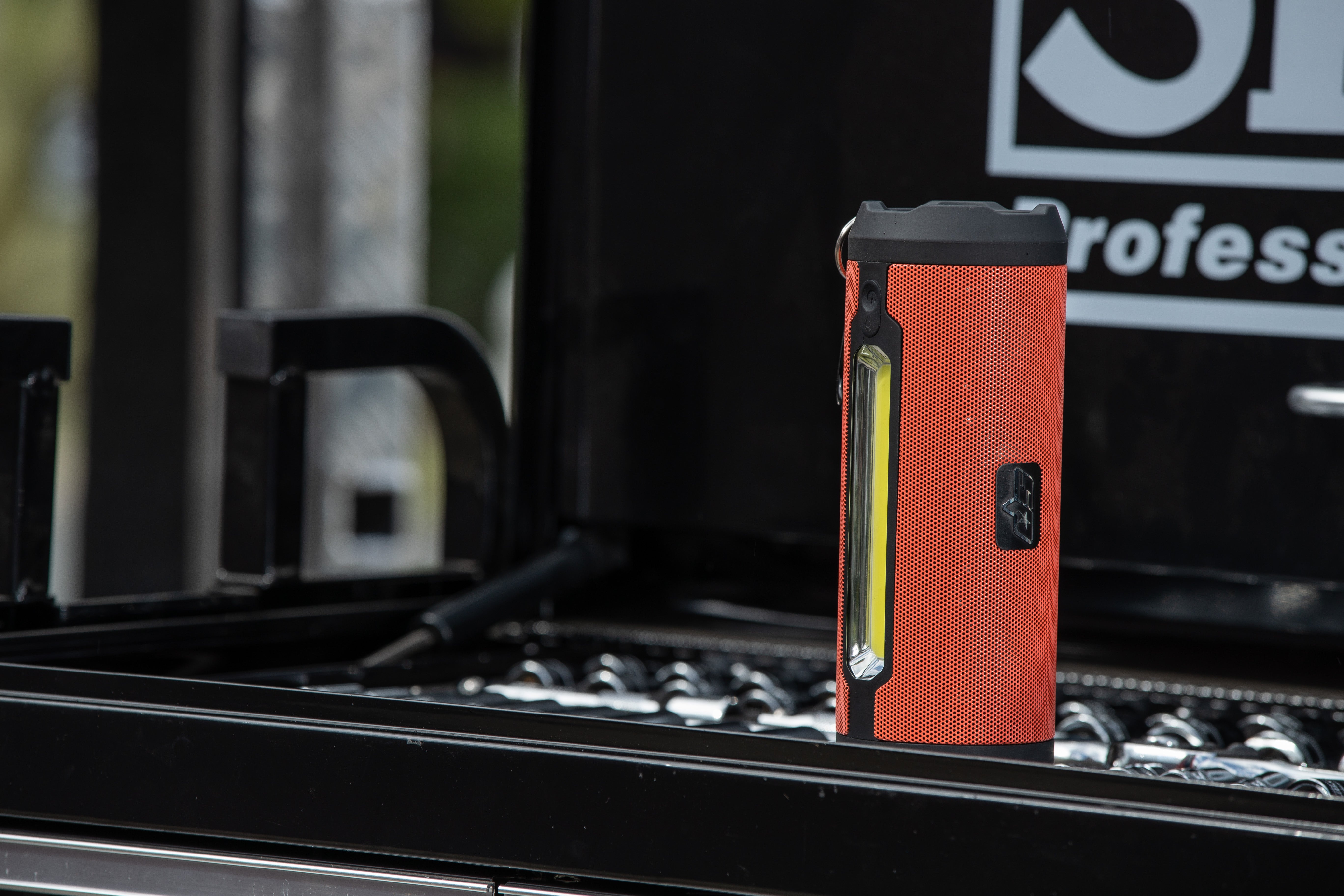 Haut-parleur sans fil idéal garage automobile - 6 W | SP Tools