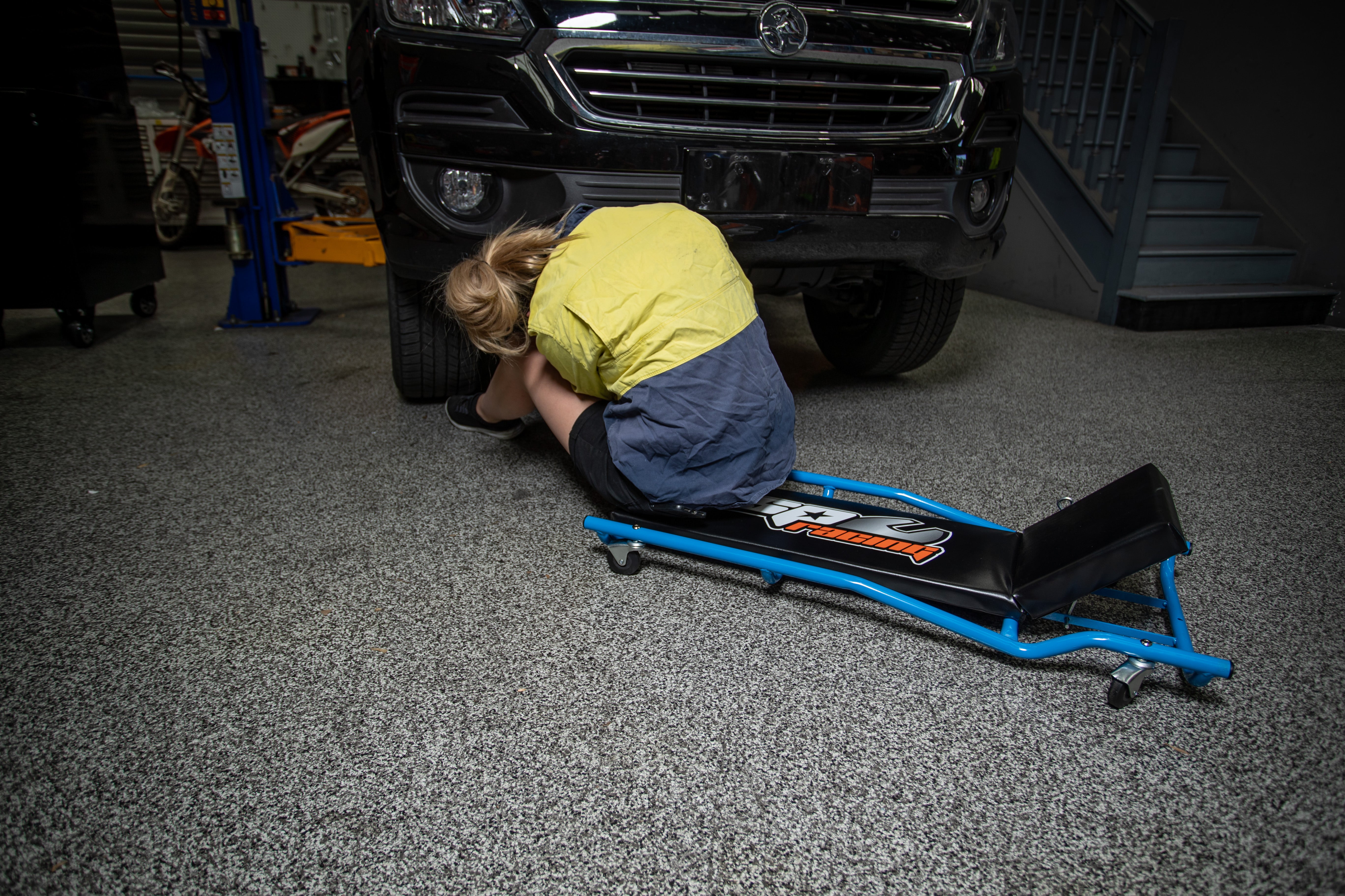 Chariot d'inspection avec appui-tête | SP Tools