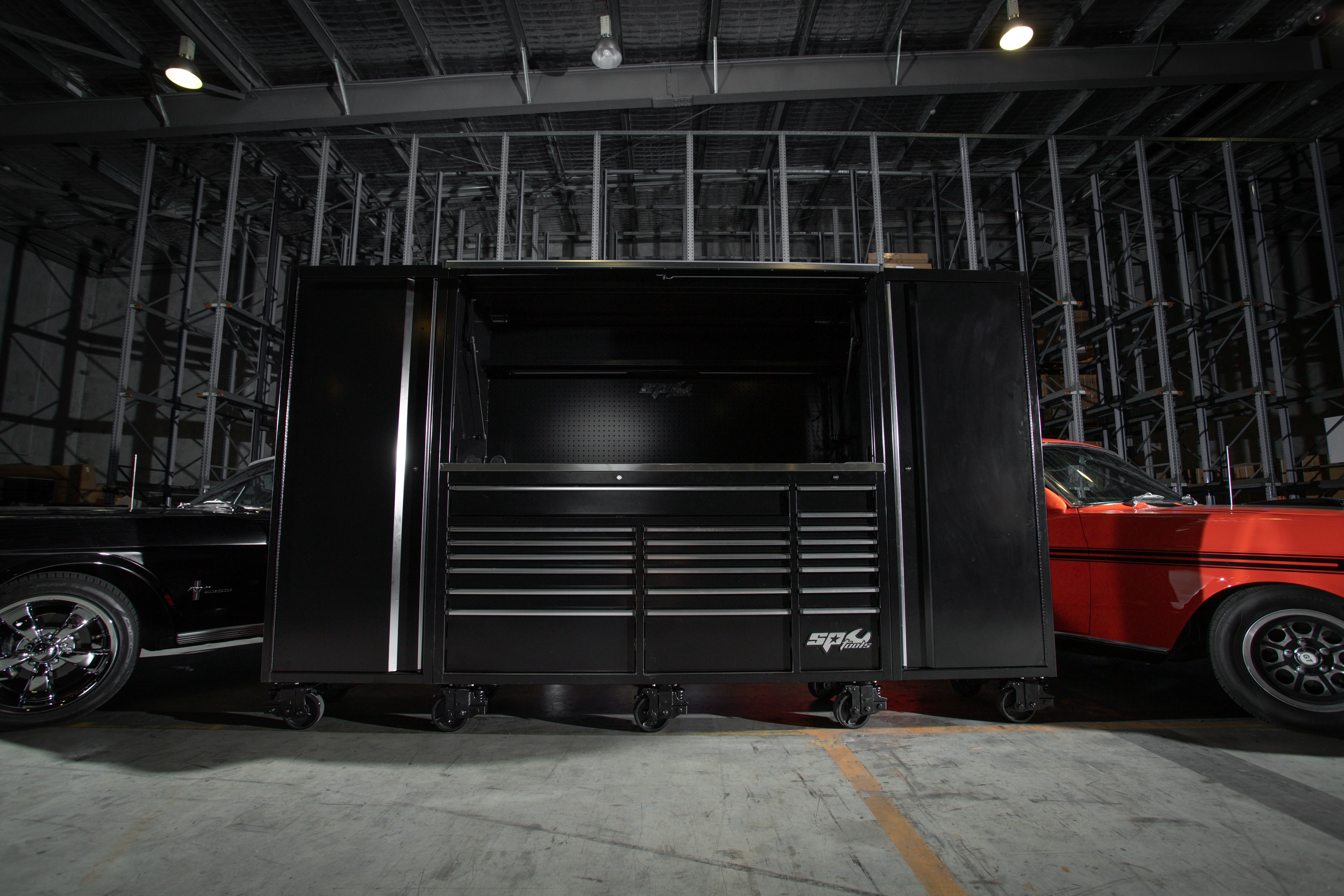 Établi roulant SUMO avec coffre et 2 armoires latérales | SP Tools