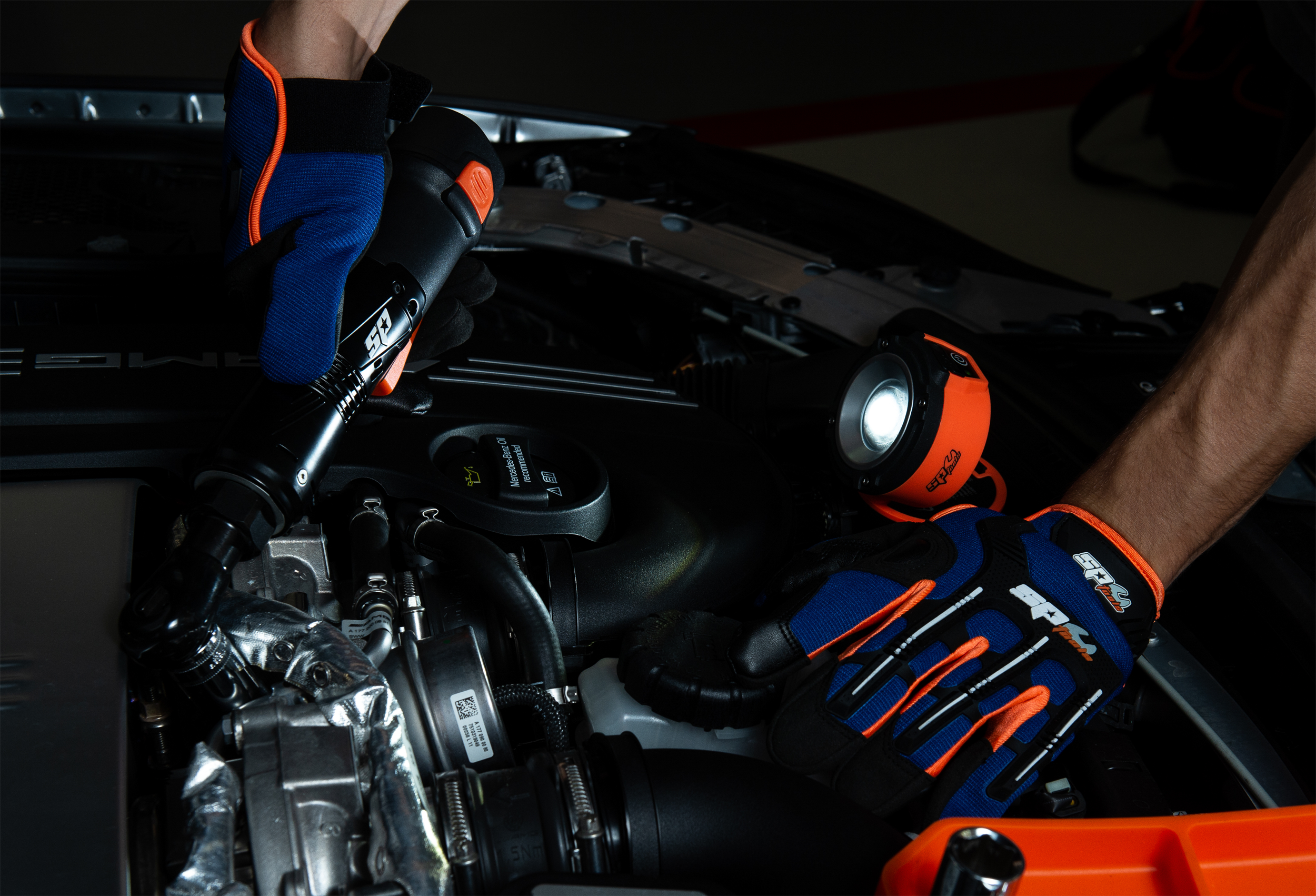 Clé à rochet 1/2'' 16V - 120 Nm, 180 tr/min - 1 batterie et 1 chargeur inclus | SP Tools | SP81623-1