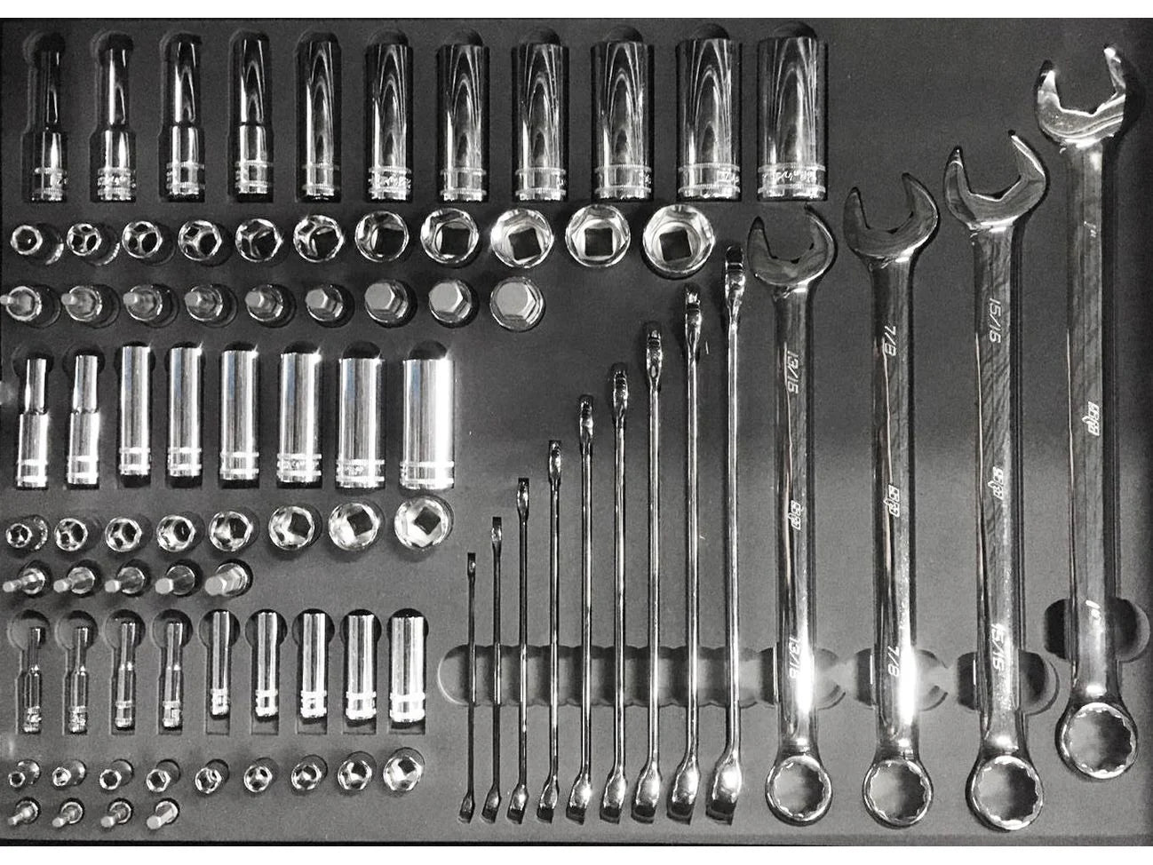 Servante MOTOS XL 14 tiroirs dont 9 équipés de 363 outils CUSTOM SERIES Noire | SP Tools