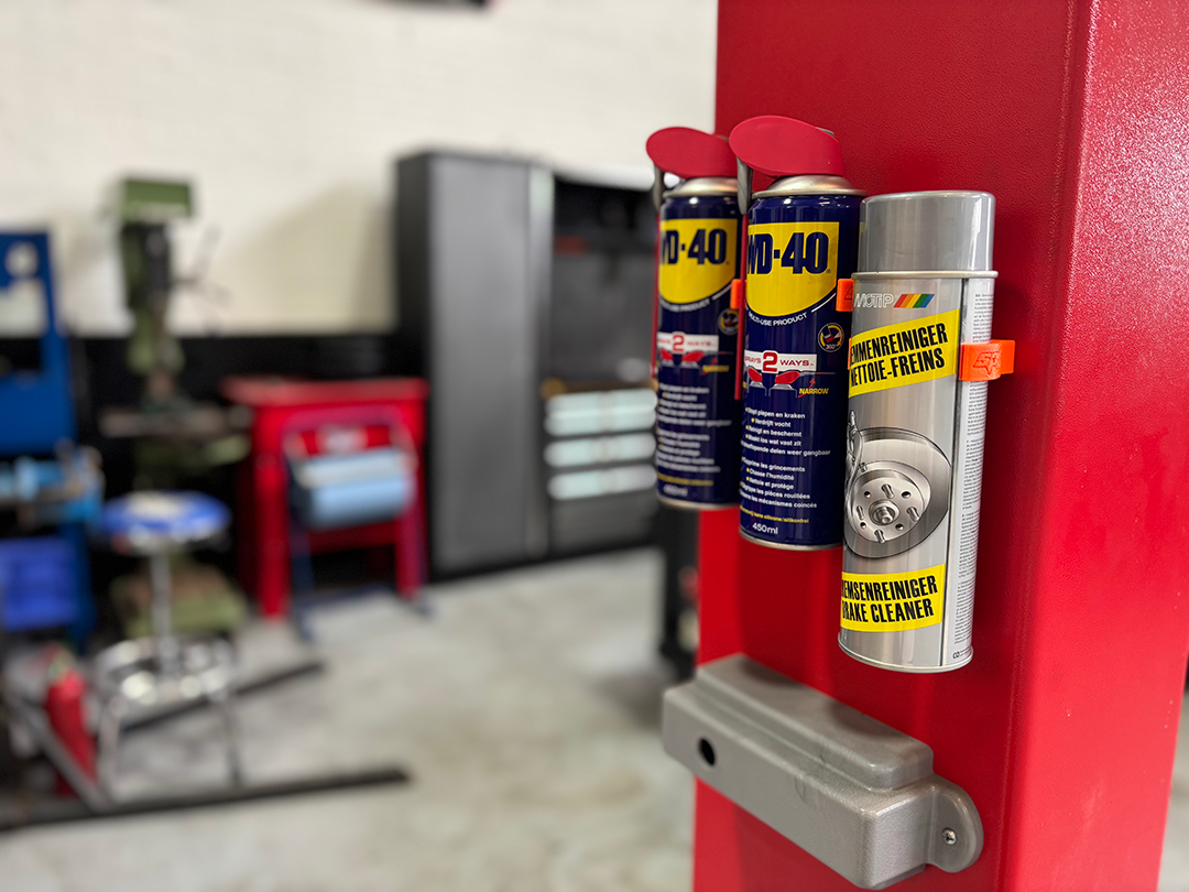 Supports magnétiques pour bombes aérosols - 3 pièces | SP Tools | SPMH10