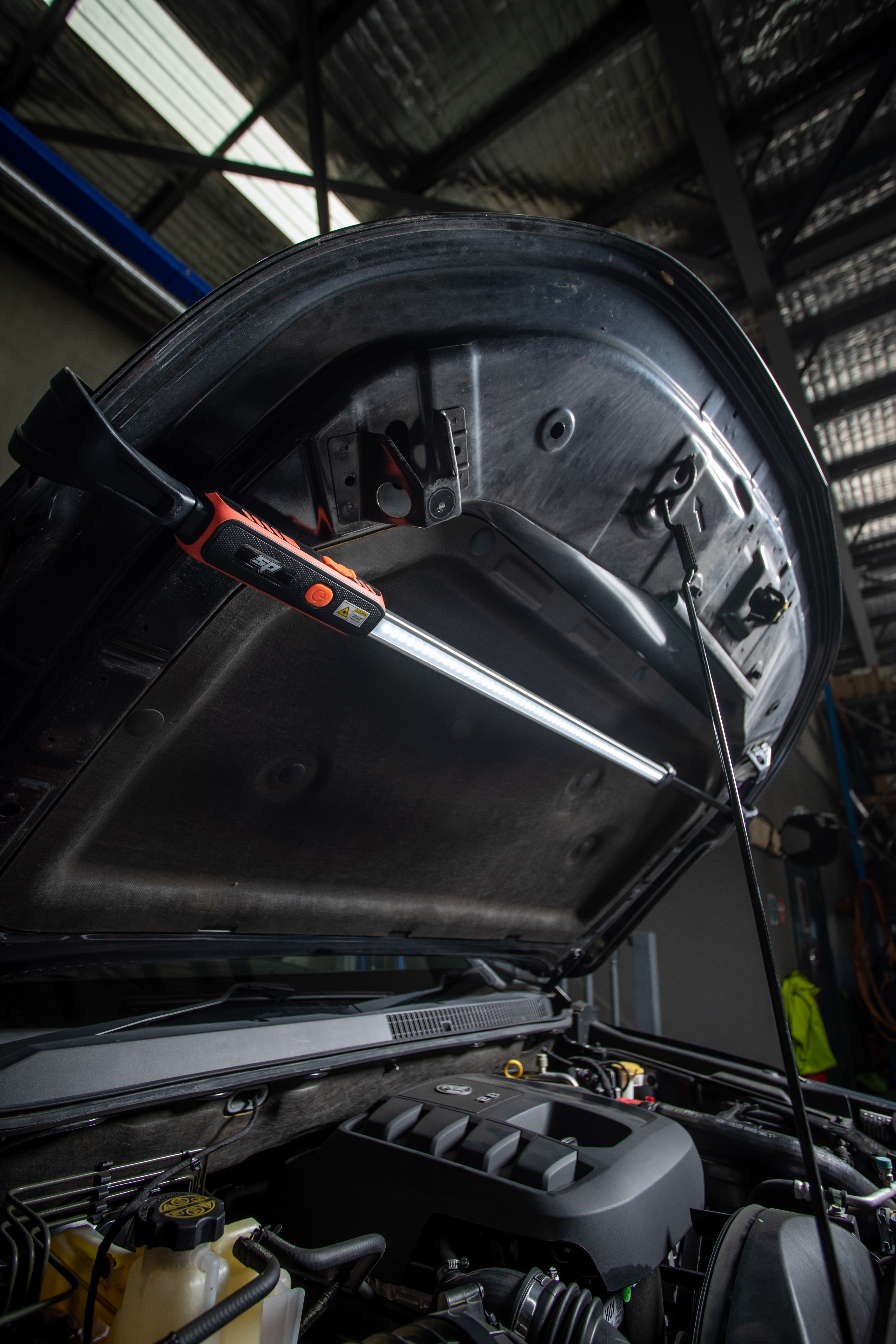 Rampe lumineuse réglable LED SMD rechargeable | SP Tools | SP81466