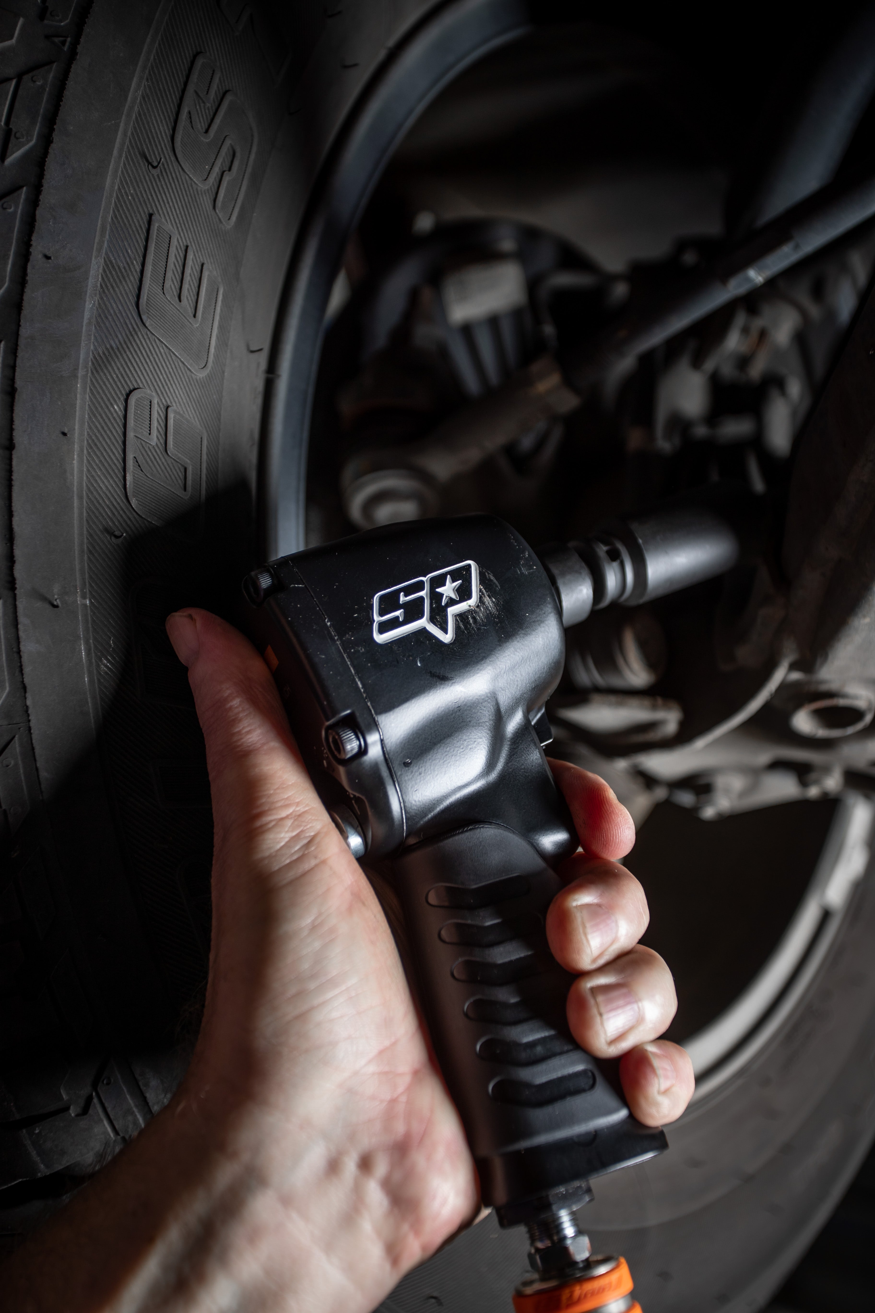 Clé à chocs pneumatique alu 1/2'' 1070 Nm - Ultra compacte et légère | SP Tools | SP-1142