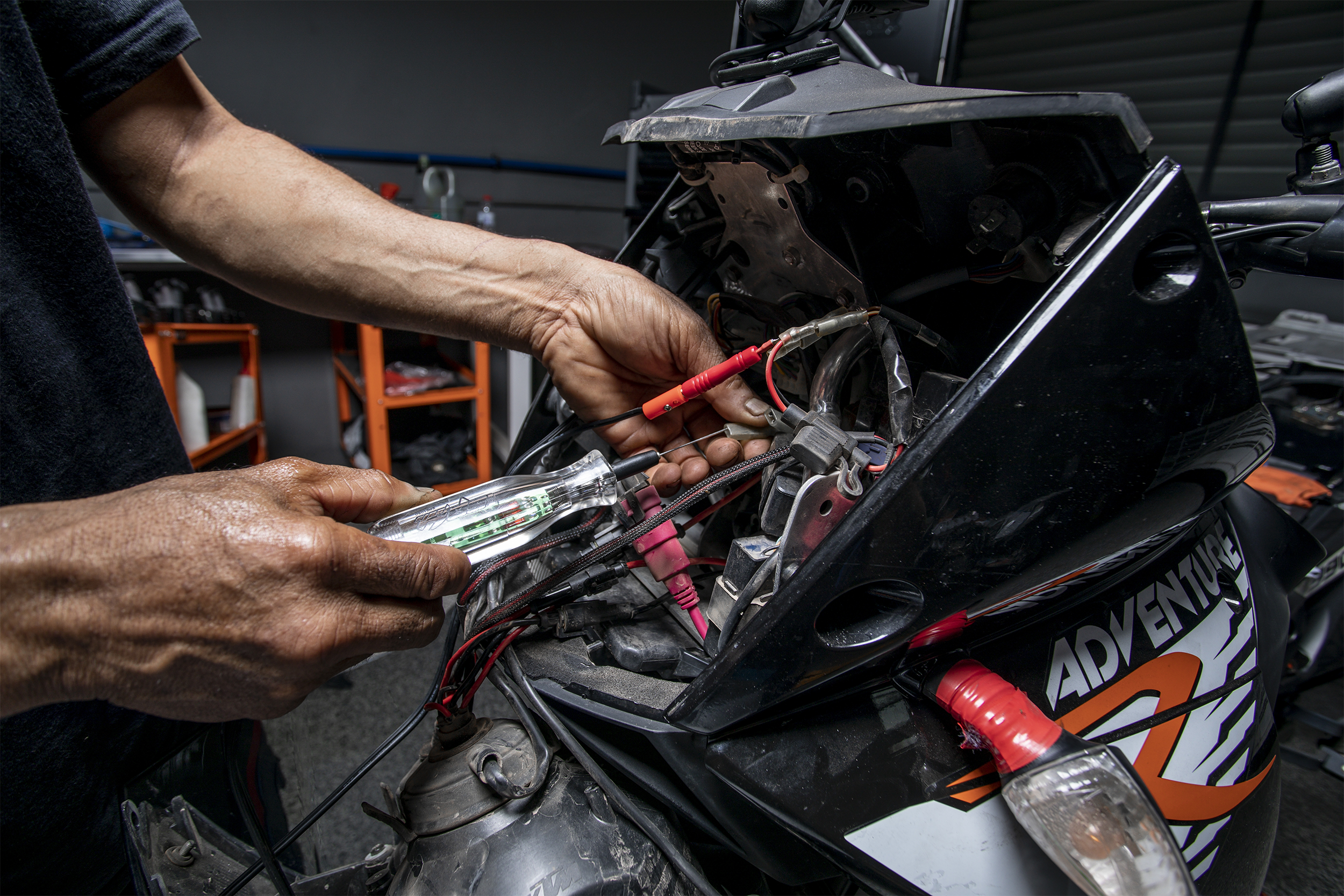 Mini-testeur de voltage sans-fil - 3 - 30V | SP Tools | SP61018